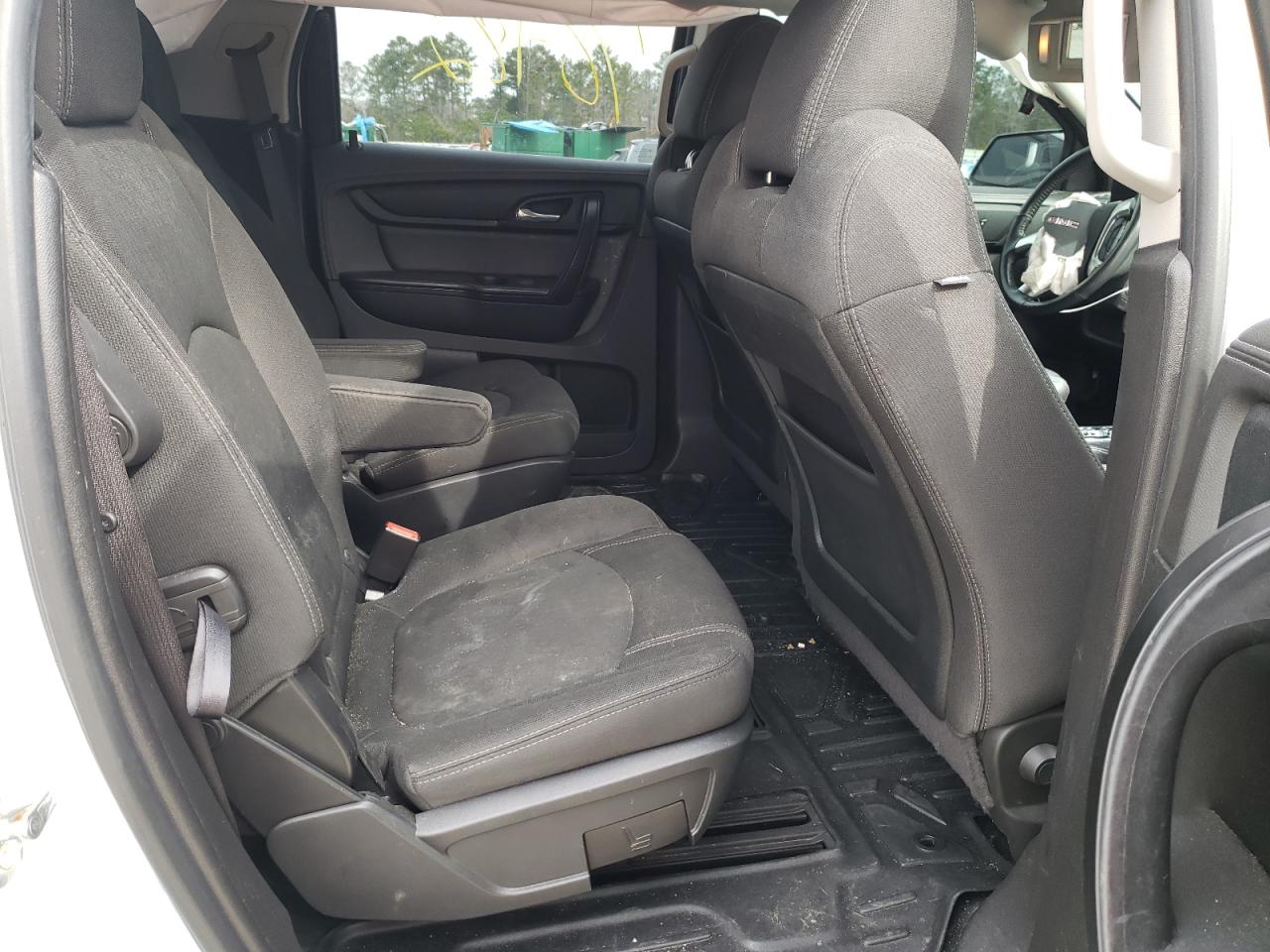 Photo 6 from auction – 2016 GMC ACADIA SLE with VIN 1GKKRPKD0GJ287856