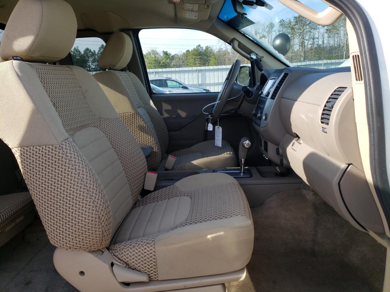 Photo 5 from auction – 2016 NISSAN FRONTIER S with VIN 1N6BD0CT4GN740177