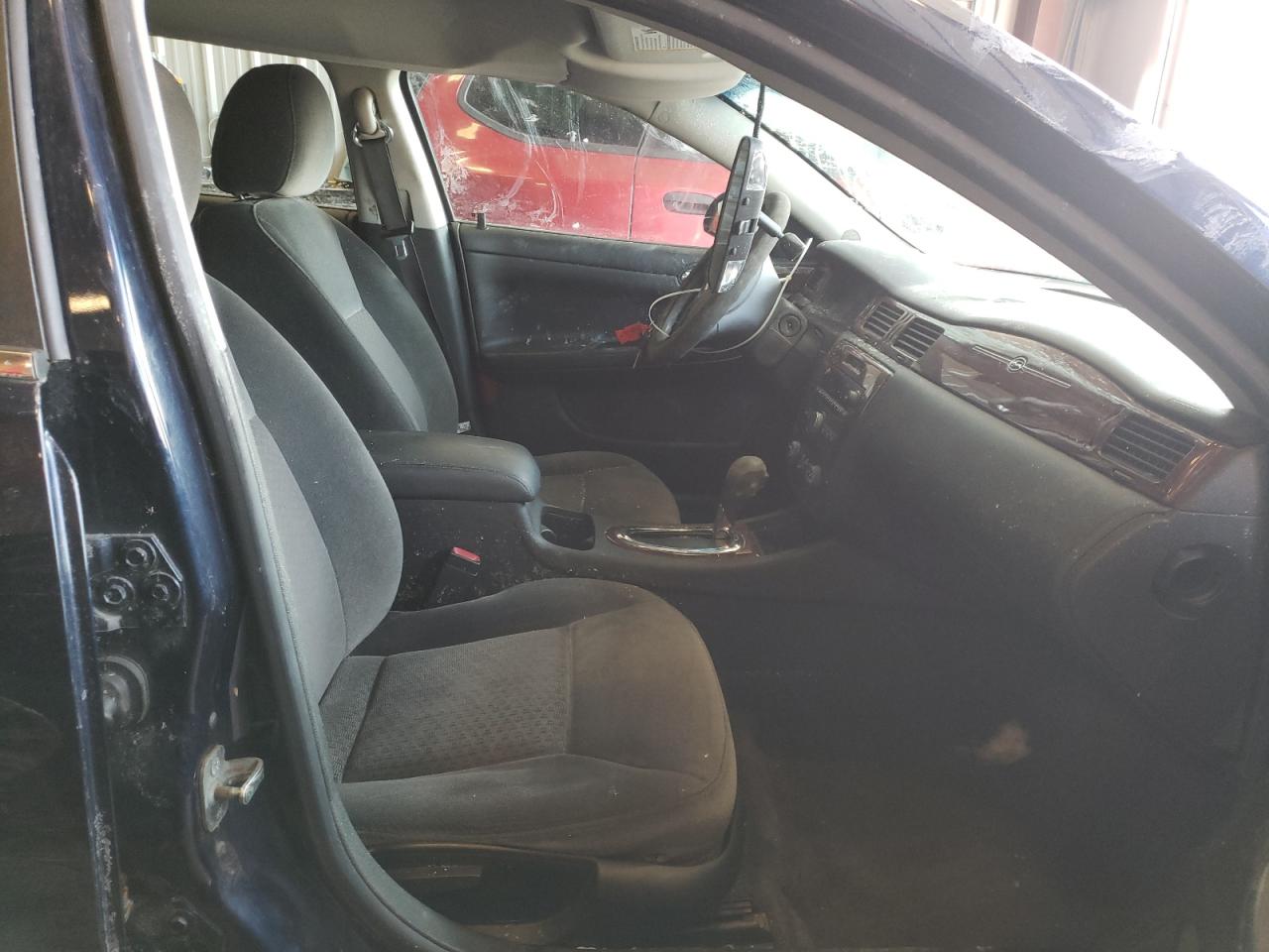 Photo 5 from auction – 2010 CHEVROLET IMPALA LS with VIN 2G1WA5EK3A1111848
