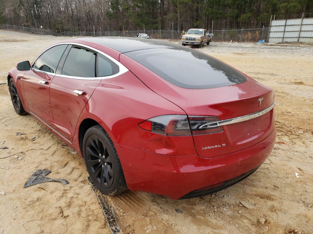 Photo 3 from auction – 2017 TESLA MODEL S with VIN 5YJSA1E27HF189894