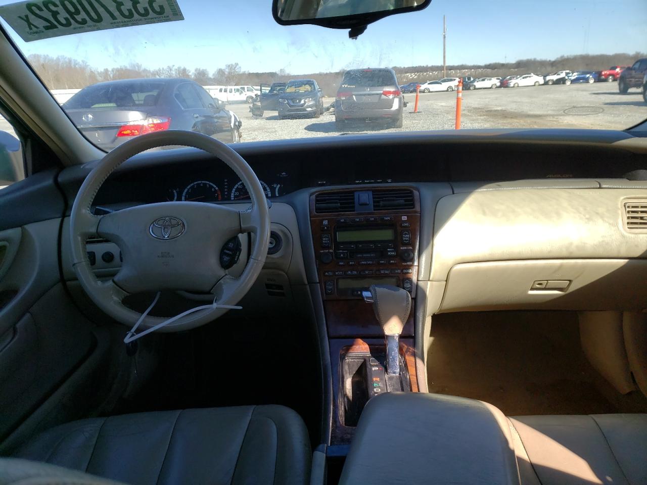 Photo 9 from auction – 2002 TOYOTA AVALON with VIN 4T1BF28B82U257472