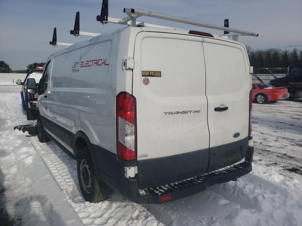 Photo 3 from auction – 2019 FORD TRANSIT with VIN 1FTYR1ZM8KKA34411