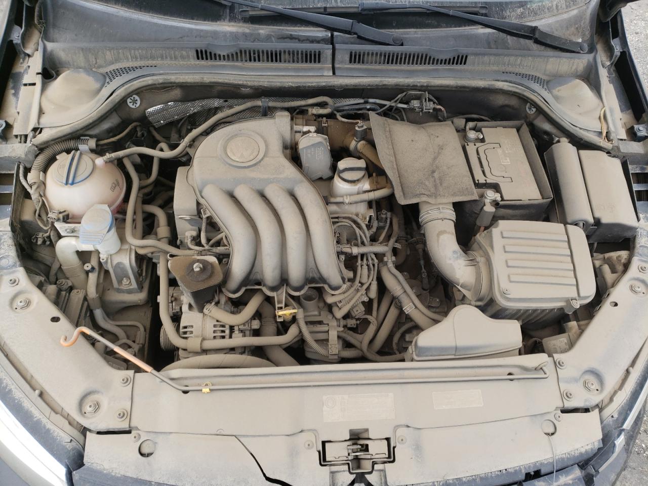 Photo 7 from auction – 2014 VOLKSWAGEN JETTA BASE with VIN 3VW2K7AJ7EM334403