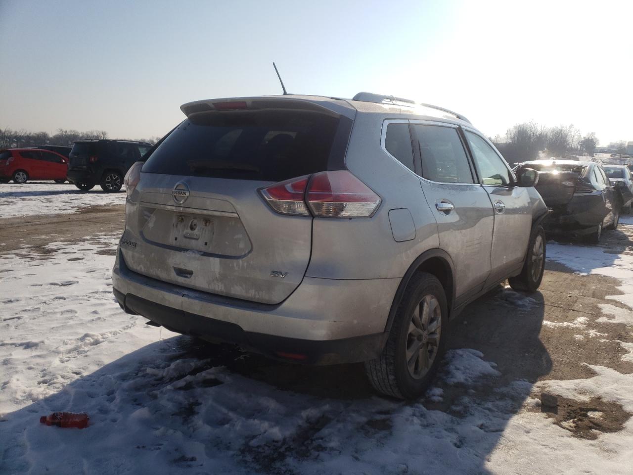 Photo 4 from auction – 2016 NISSAN ROGUE S with VIN 5N1AT2MT1GC785578
