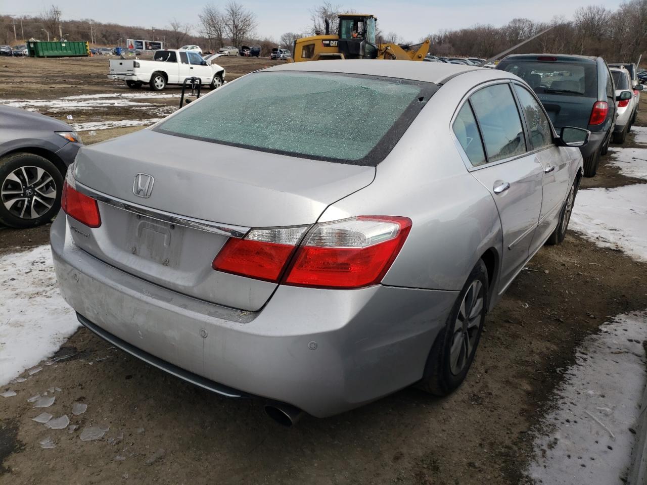 Photo 4 from auction – 2015 HONDA ACCORD LX with VIN 1HGCR2F30FA034735