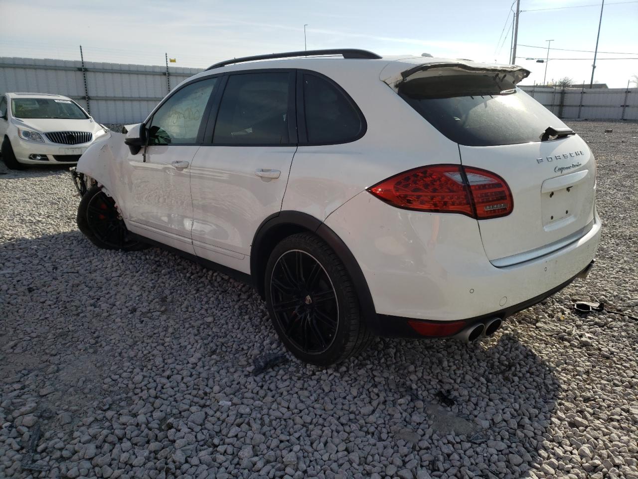 Photo 3 from auction – 2012 PORSCHE CAYENNE TU with VIN WP1AC2A26CLA80896