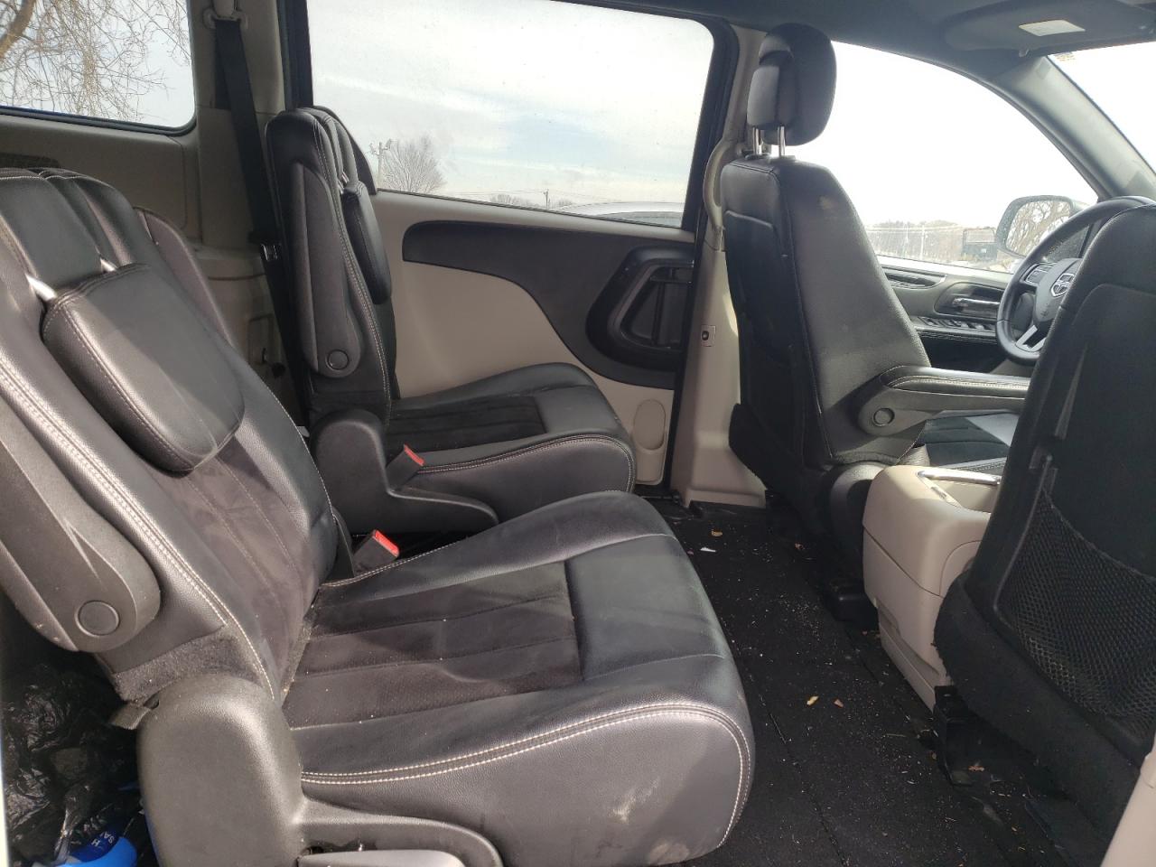 Photo 6 from auction – 2018 DODGE GRAND CARA with VIN 2C4RDGCG7JR301174