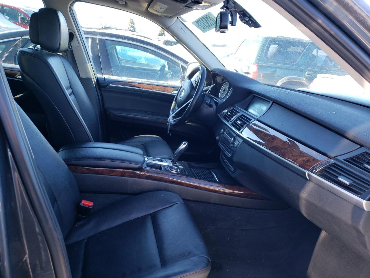 Photo 5 from auction – 2012 BMW X5 XDRIVE3 with VIN 5UXZV4C56CL756652