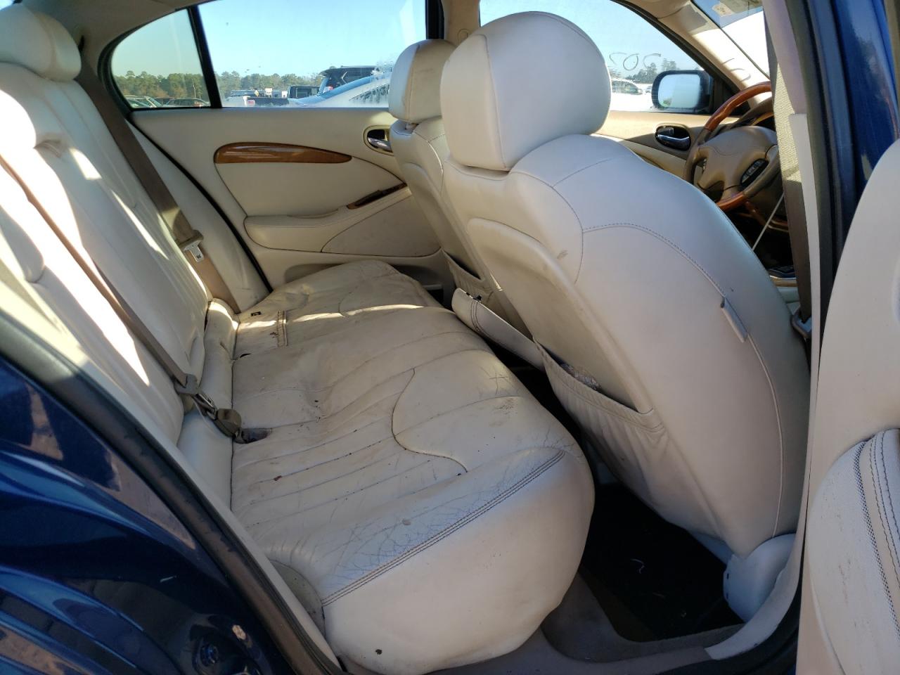 Photo 6 from auction – 2001 JAGUAR S-TYPE with VIN SAJDA01P51GM02245