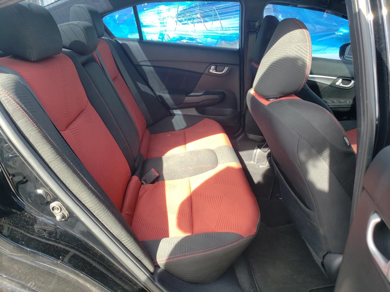 Photo 6 from auction – 2015 HONDA CIVIC SI with VIN 2HGFB6E52FH705075