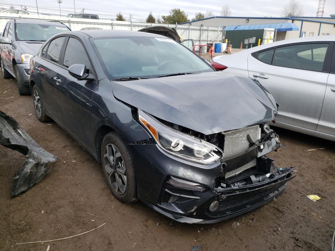 Photo 1 from auction – 2021 KIA FORTE FE with VIN 3KPF24AD1ME388401