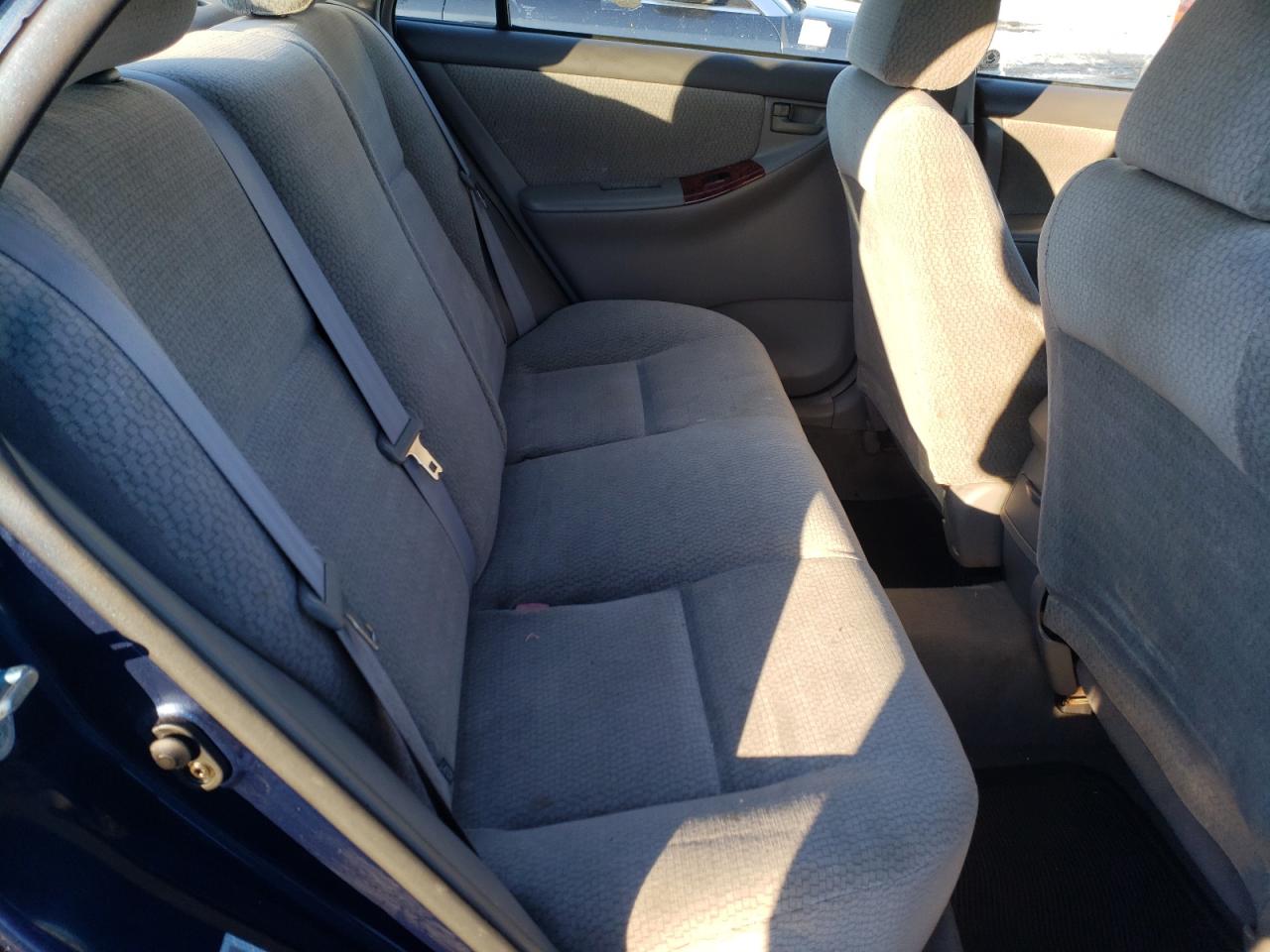 Photo 6 from auction – 2004 TOYOTA COROLLA CE with VIN 1NXBR32E64Z242648