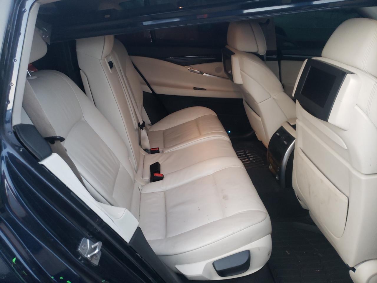 Photo 6 from auction – 2012 BMW 550 XIGT with VIN WBASP4C52CC341953