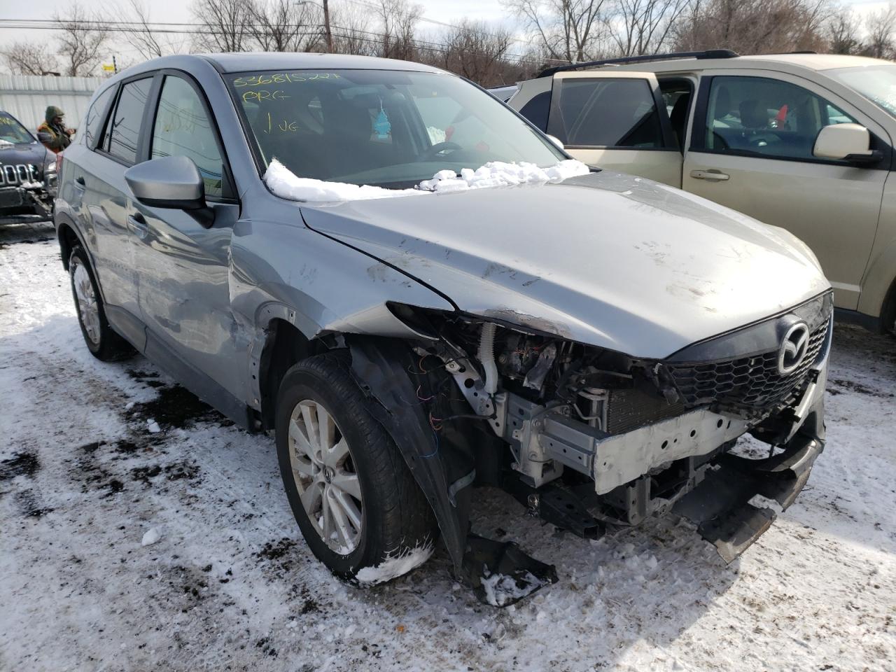 Photo 13 from auction – 2014 MAZDA CX-5 TOURI with VIN JM3KE4CY6E0371276
