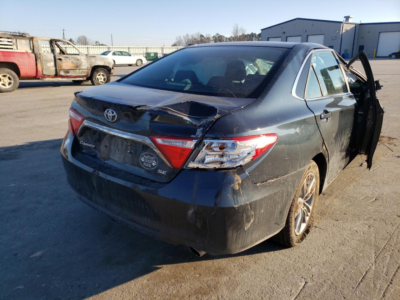 Photo 4 from auction – 2015 TOYOTA CAMRY LE with VIN 4T1BF1FK3FU023579