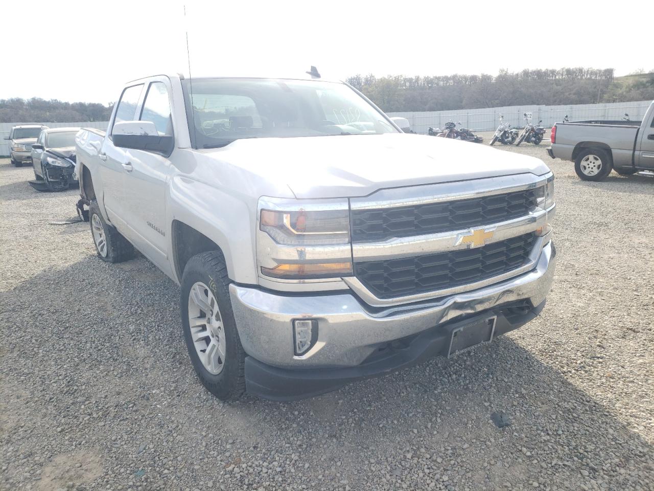 Photo 1 from auction – 2018 CHEVROLET SILVERADO with VIN 3GCUKREC4JG386535