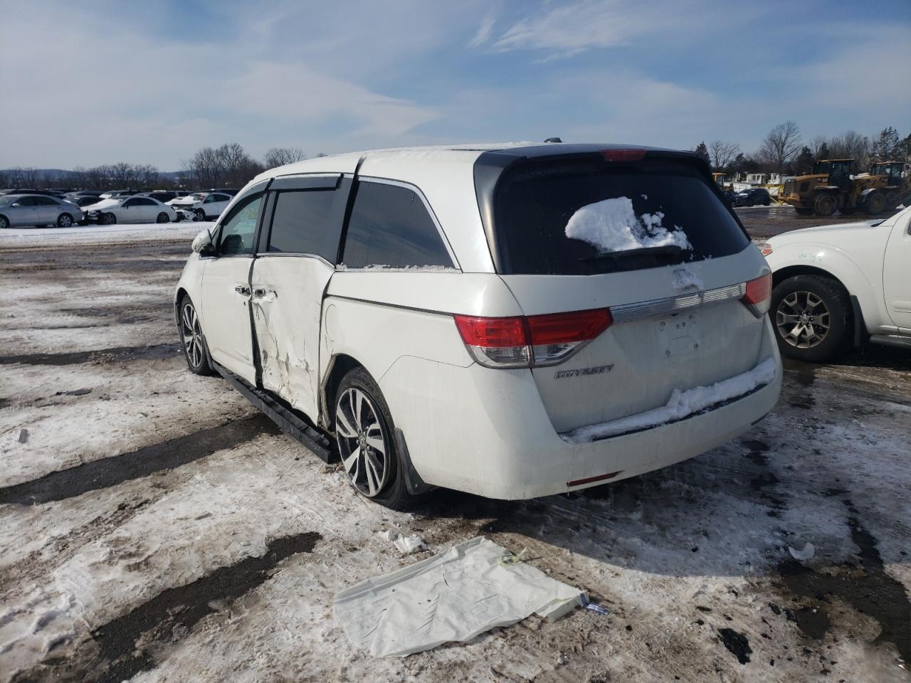 Photo 3 from auction – 2015 HONDA ODYSSEY EX with VIN 5FNRL5H65FB121668