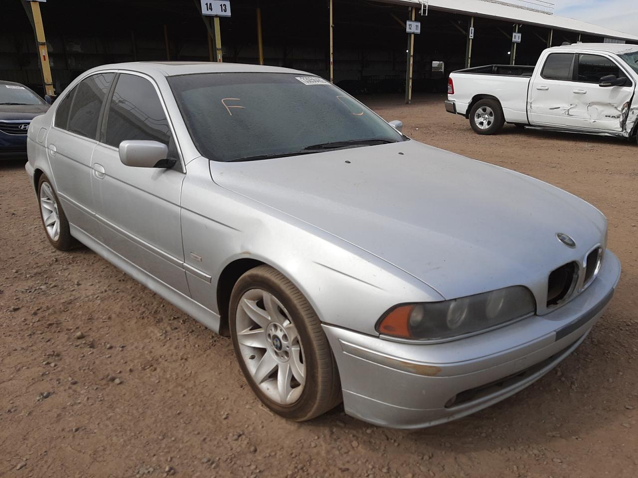 BMW 525 I AUTO 2002 with VIN WBADT434X2GY44083 - Photo from auction