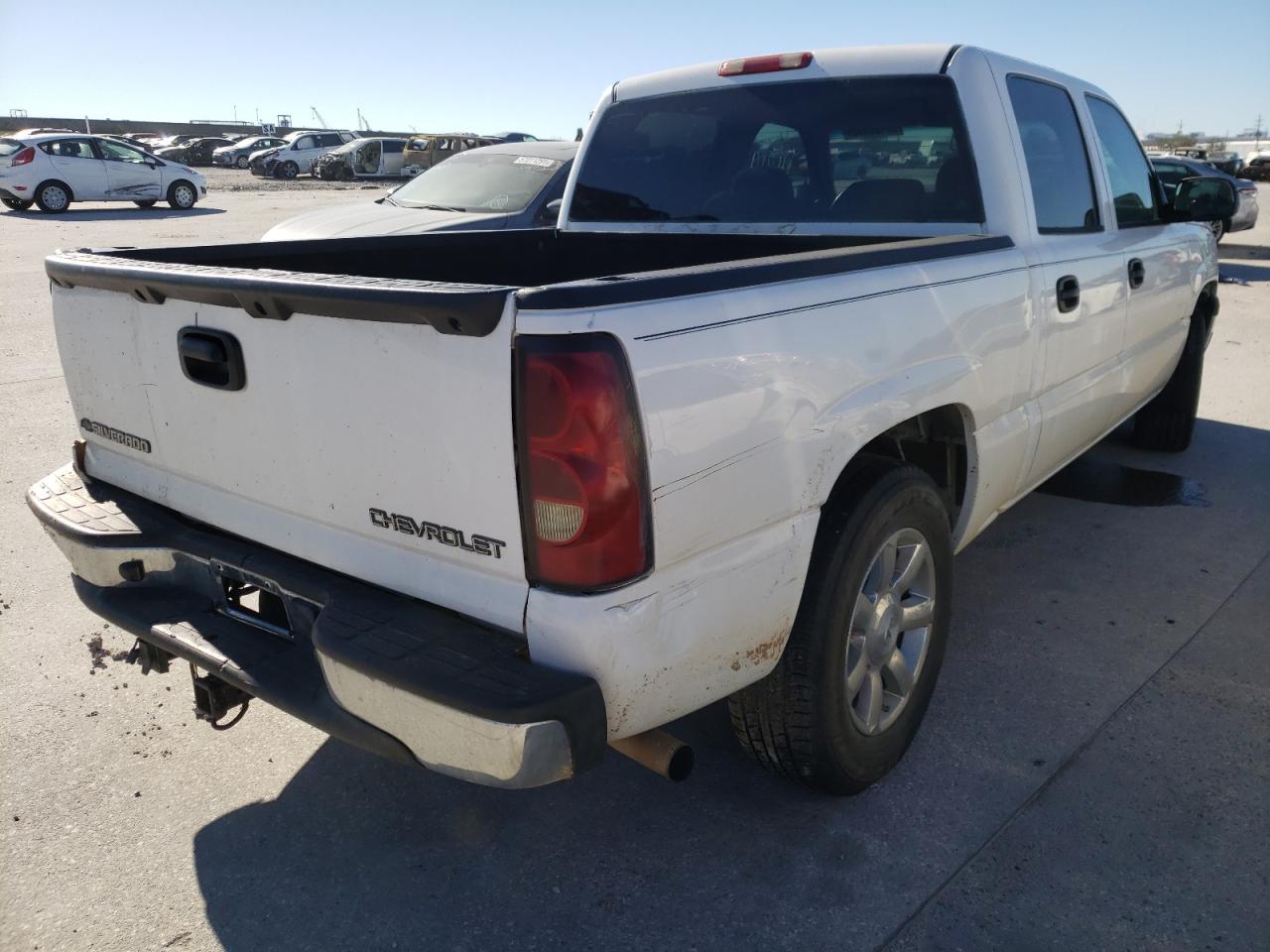 Photo 4 from auction – 2005 CHEVROLET SILVERADO with VIN 2GCEC13T151124279