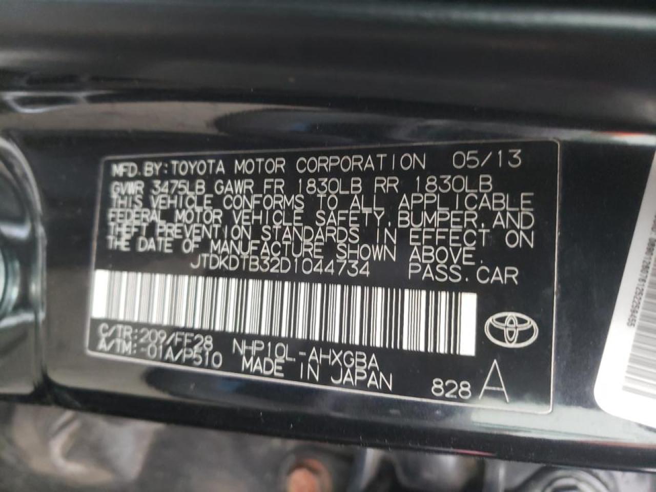 Photo 10 from auction – 2013 TOYOTA PRIUS C with VIN JTDKDTB32D1044734