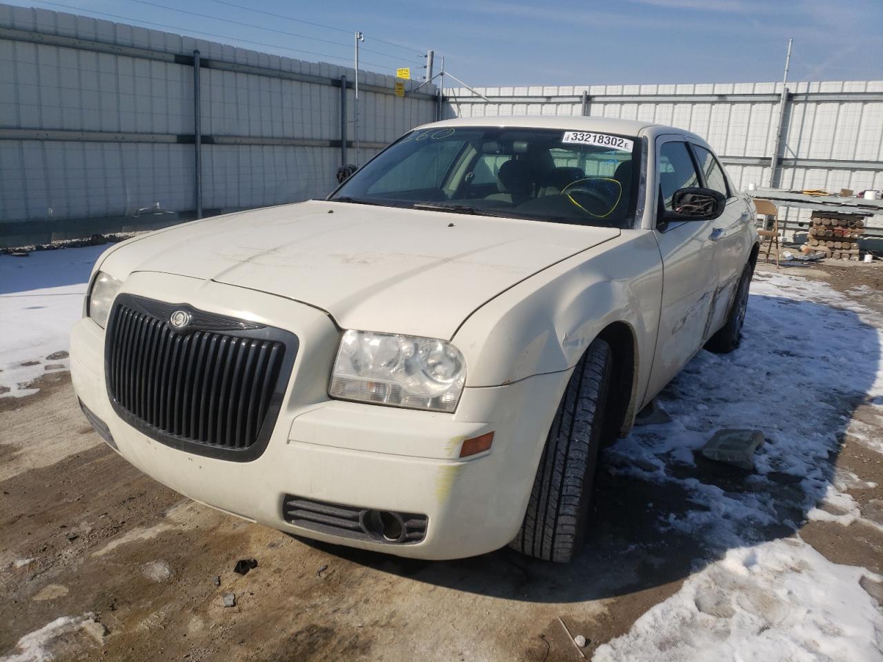 Photo 10 from auction – 2007 CHRYSLER 300 with VIN 2C3LA43R27H881998
