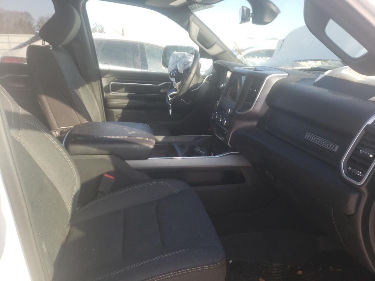 Photo 5 from auction – 2020 RAM 1500 BIG H with VIN 1C6SRFFT9LN234607