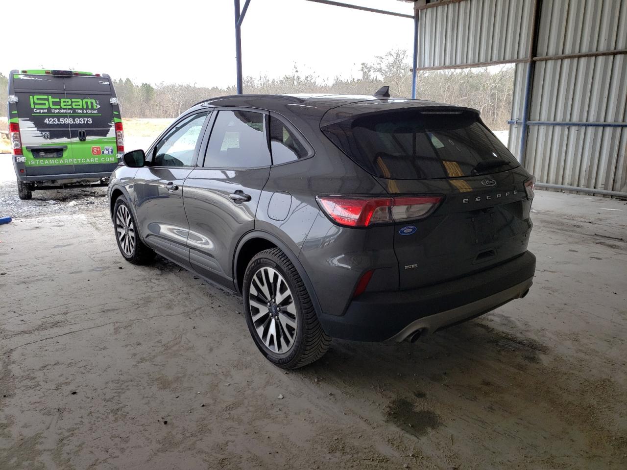 Photo 3 from auction – 2020 FORD ESCAPE SE with VIN 1FMCU0BZ4LUC27181
