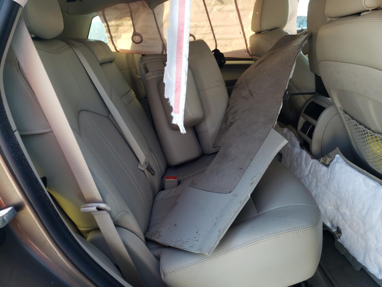Photo 6 from auction – 2016 CADILLAC SRX LUXURY with VIN 3GYFNEE39GS510145