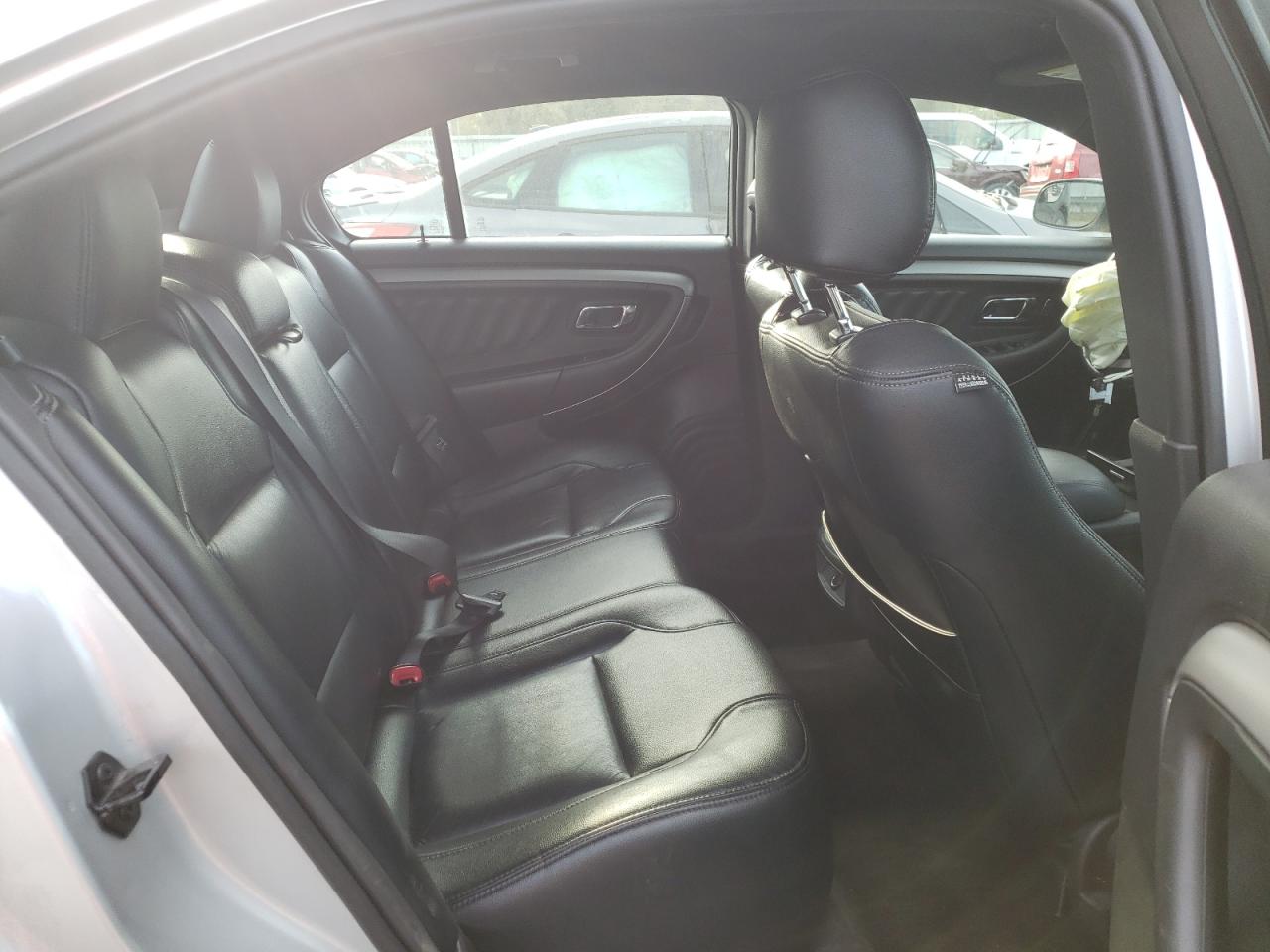 Photo 6 from auction – 2013 FORD TAURUS SEL with VIN 1FAHP2E80DG201604