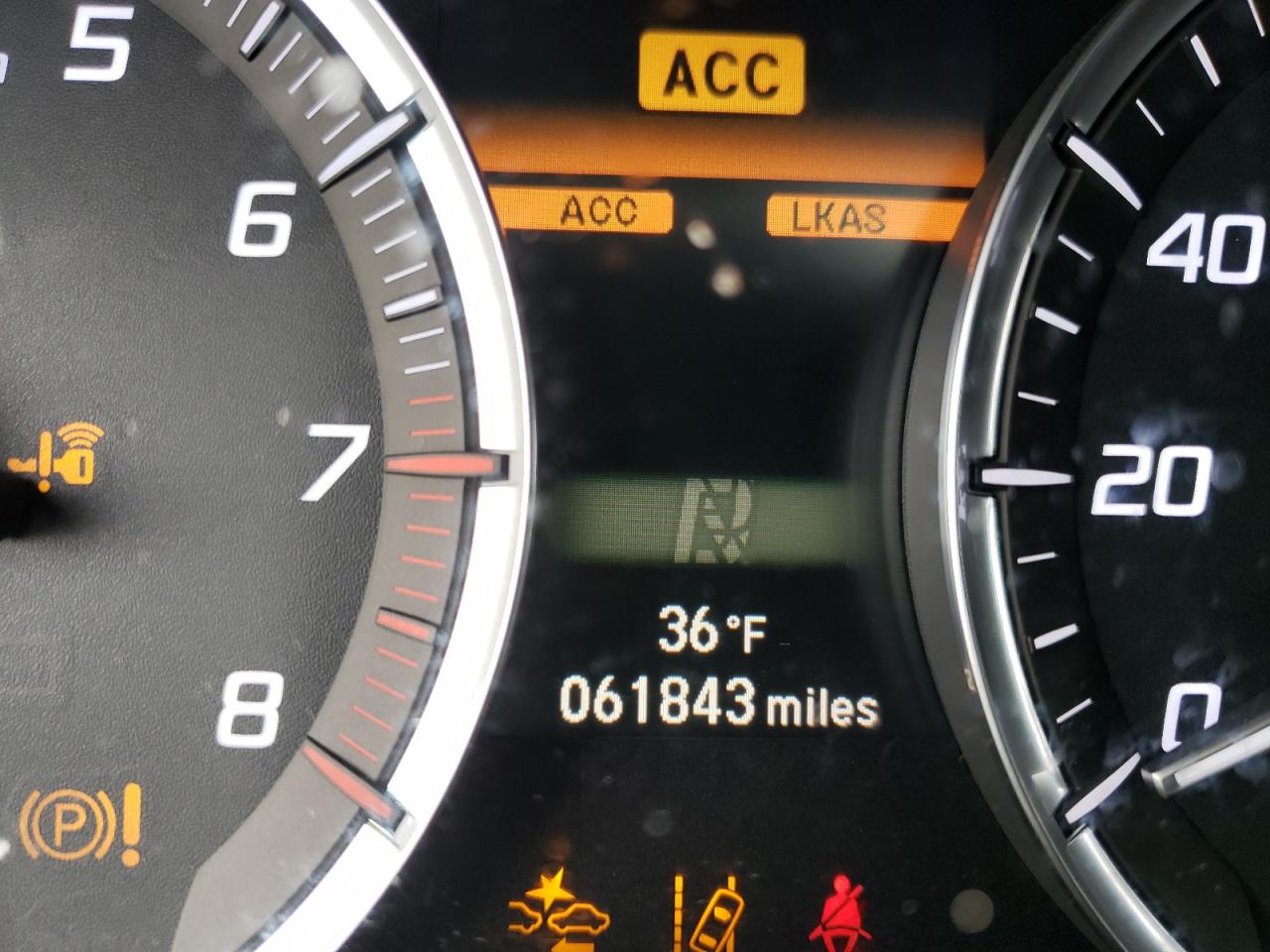 Фото 8 с аукциона – 2017 ACURA MDX TECHNO с VIN 5FRYD4H50HB017066