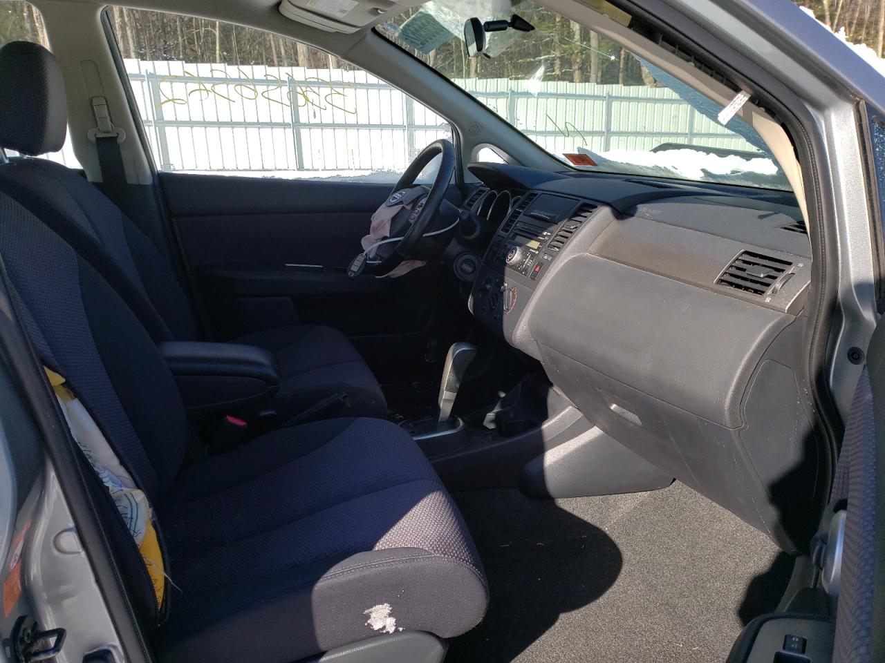 Photo 5 from auction – 2007 NISSAN VERSA S with VIN 3N1BC11EX7L413723