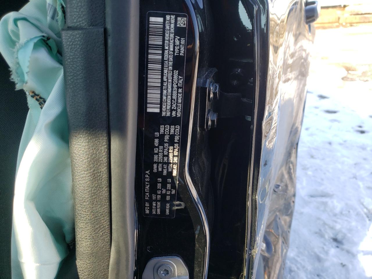 Photo 10 from auction – 2017 JEEP RENEGADE with VIN ZACCJBBB3HPG58602