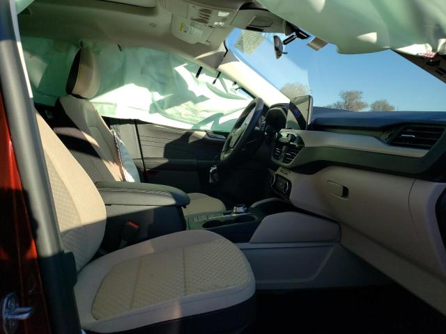 Photo 5 from auction – 2021 FORD ESCAPE SE with VIN 1FMCU0G65MUA99579