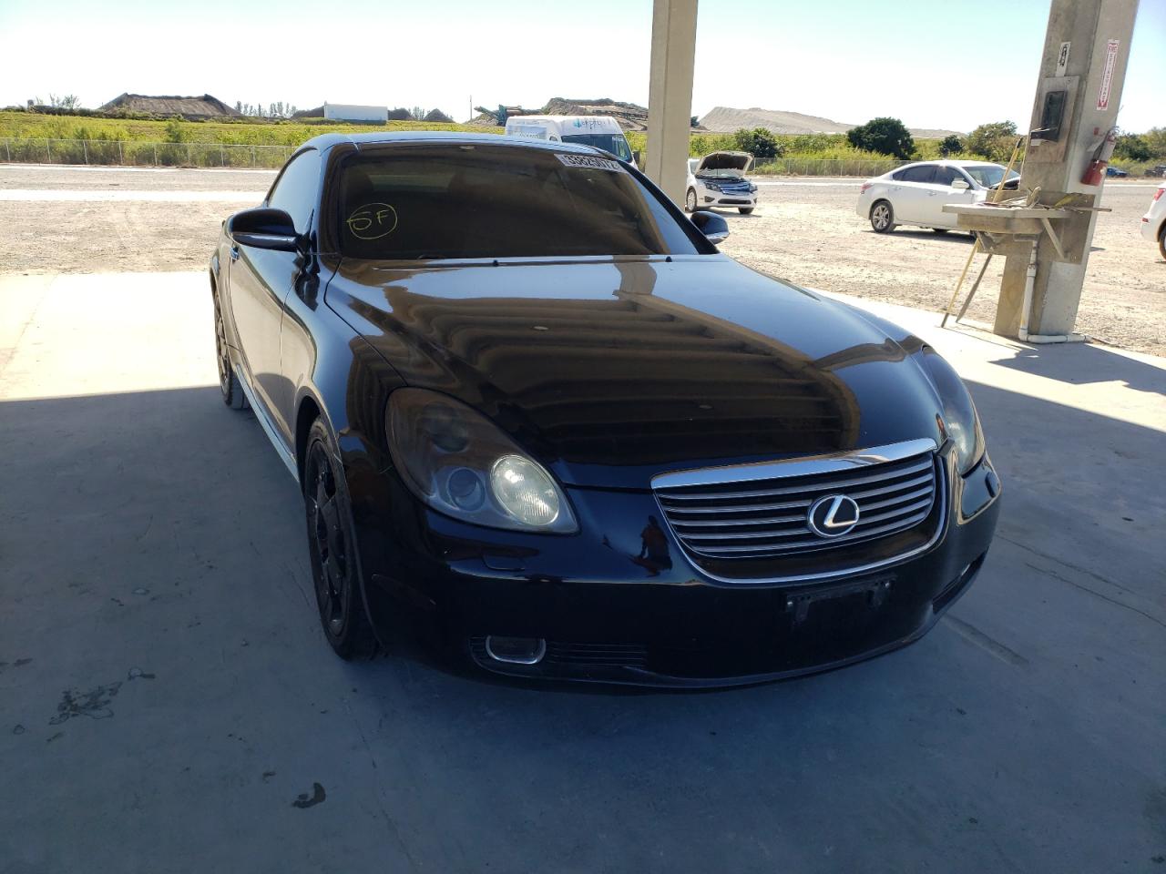 LEXUS SC 430 2004 with VIN JTHFN48Y140054375 - Photo from auction