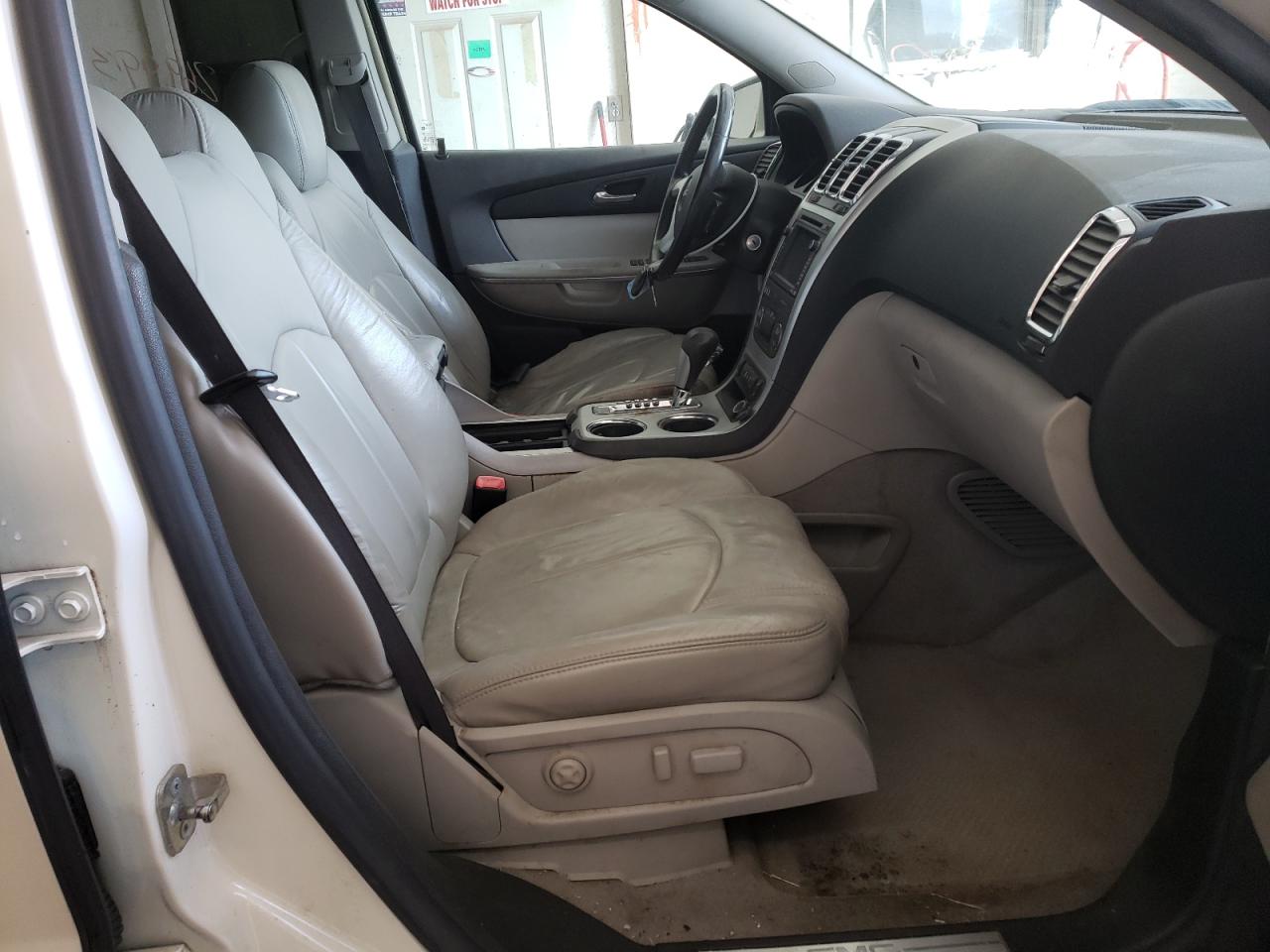 Photo 5 from auction – 2008 GMC ACADIA SLT with VIN 1GKEV33788J243258