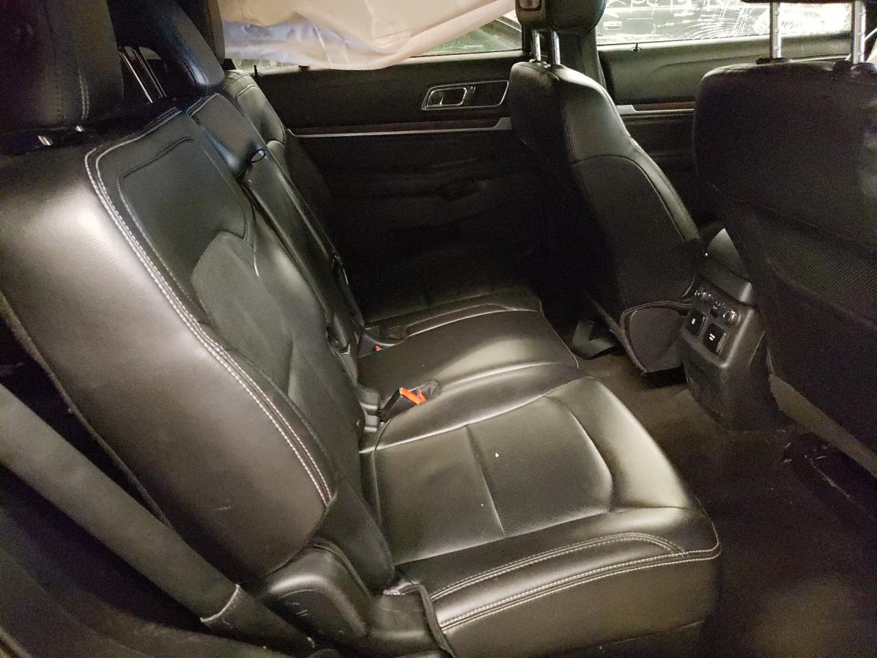 Photo 6 from auction – 2016 FORD EXPLORER L with VIN 1FM5K8F89GGA96591