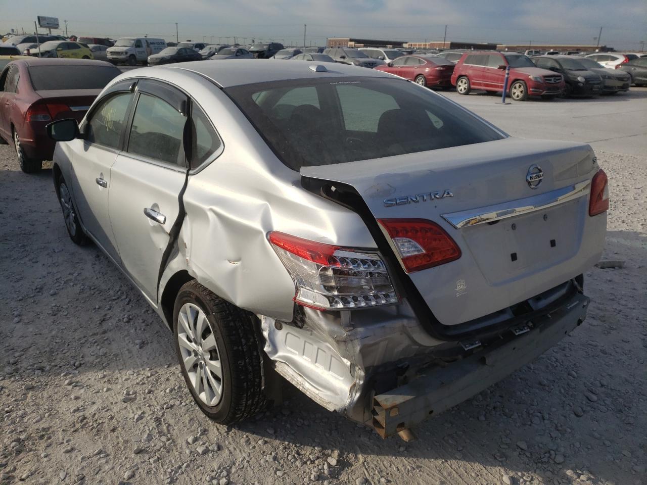 Photo 3 from auction – 2015 NISSAN SENTRA S with VIN 3N1AB7AP3FL663676