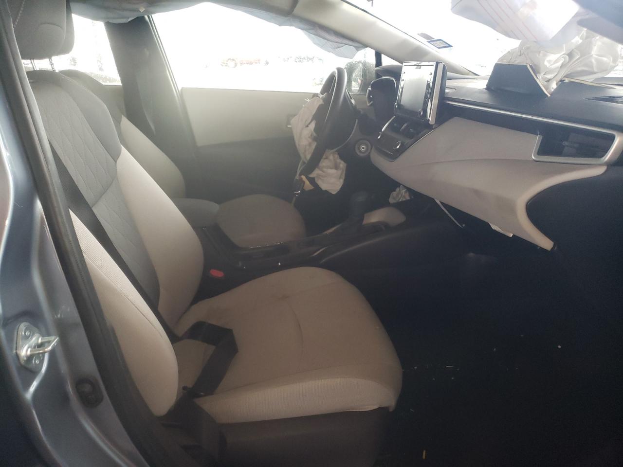 Photo 5 from auction – 2021 TOYOTA COROLLA LE with VIN JTDEPMAE3MJ154902