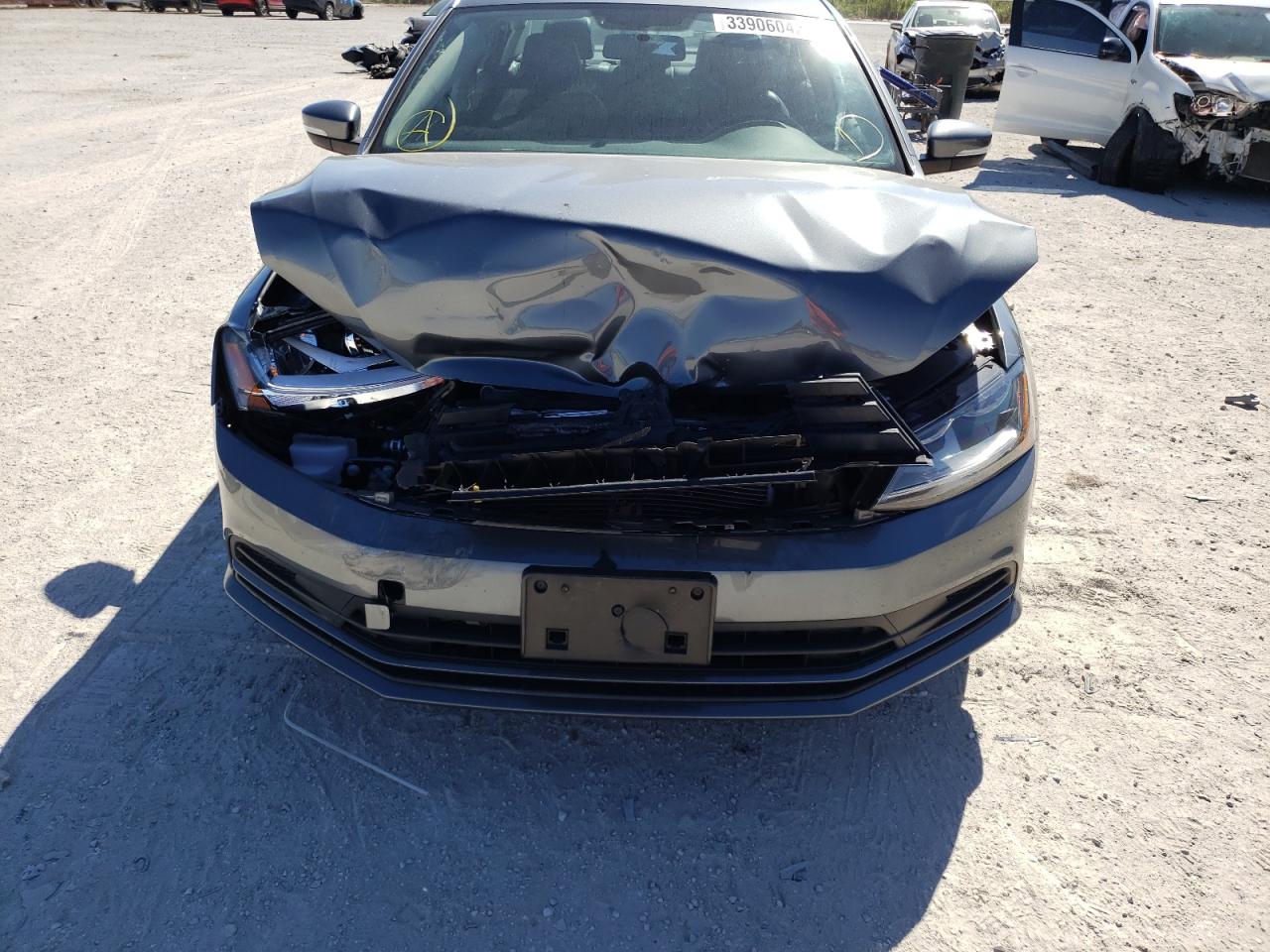 Photo 9 from auction – 2017 VOLKSWAGEN JETTA SE with VIN 3VWDB7AJ3HM286458