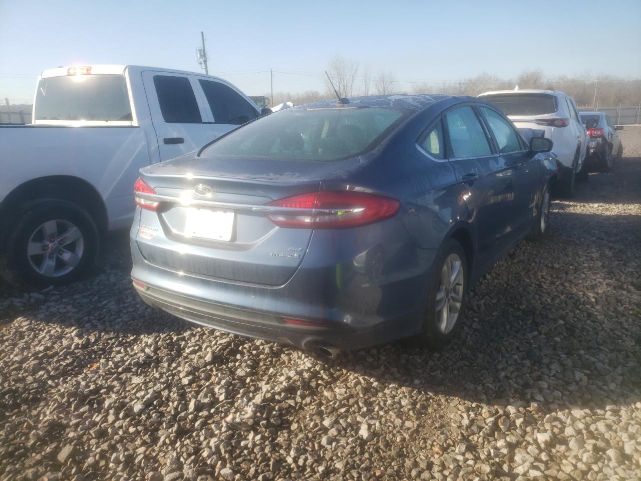 Photo 4 from auction – 2018 FORD FUSION SE with VIN 3FA6P0LU6JR226233