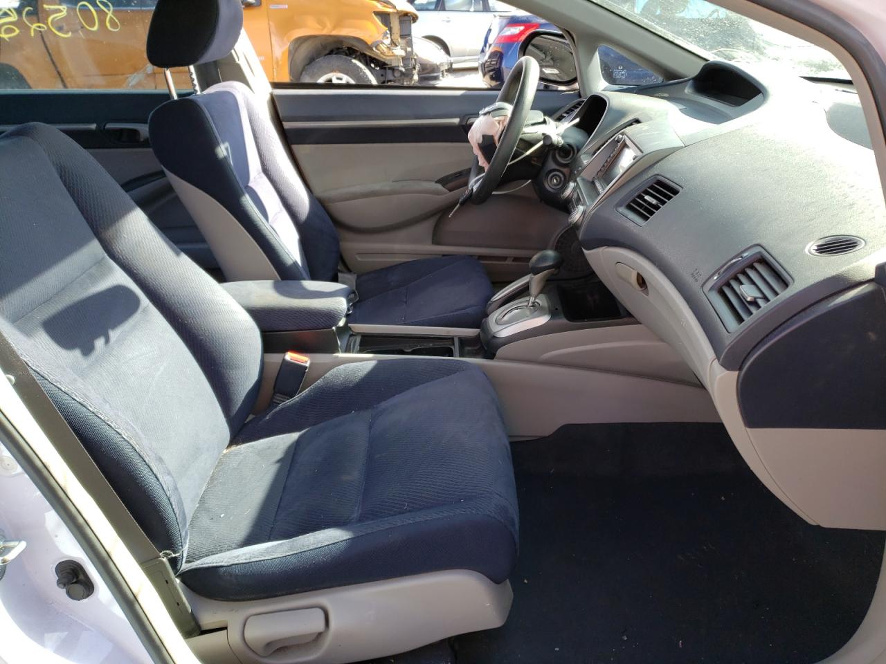 Photo 5 from auction – 2009 HONDA CIVIC HYBR with VIN JHMFA36239S004920