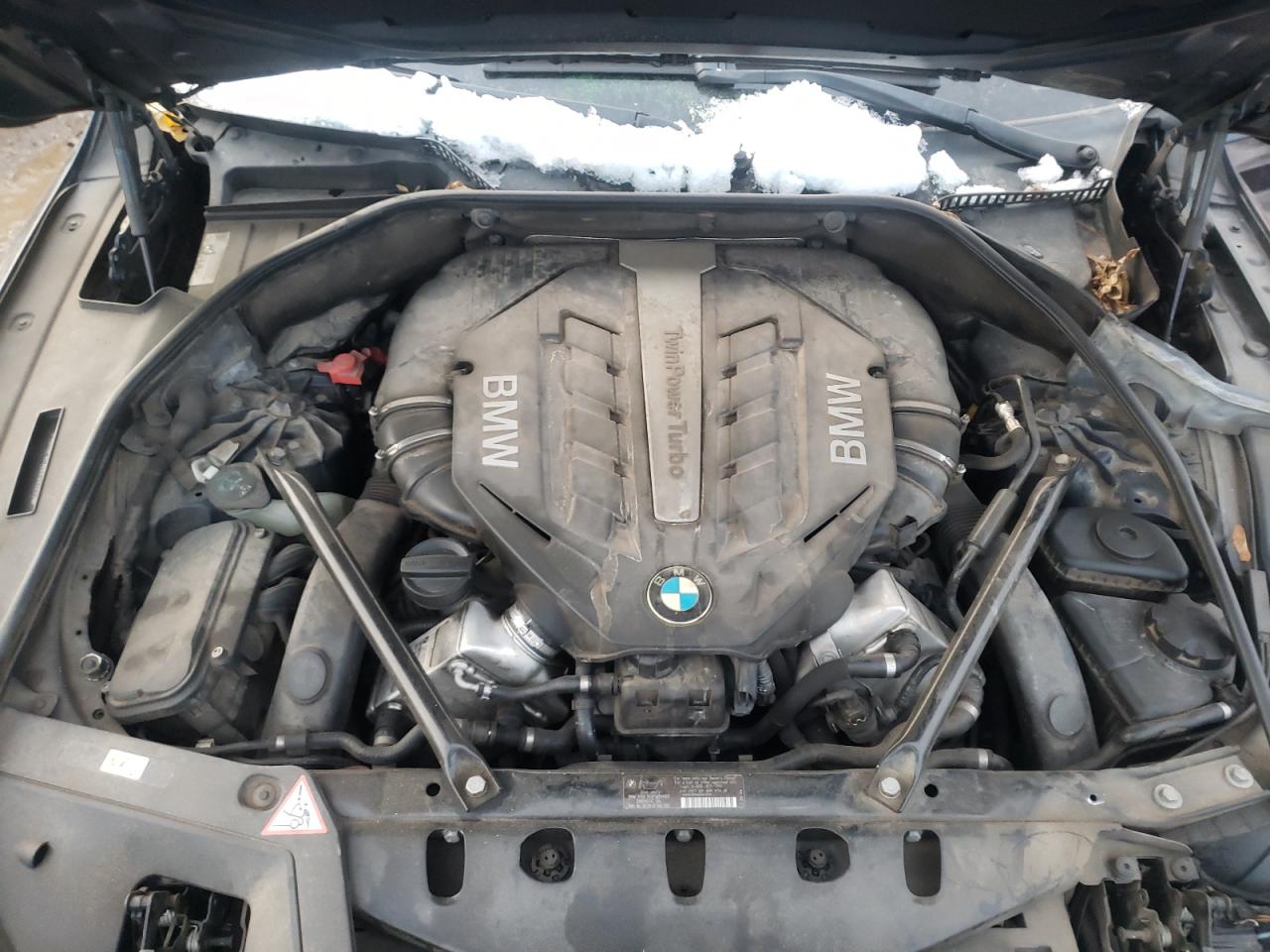 Photo 7 from auction – 2012 BMW 550 XIGT with VIN WBASP4C52CC341953
