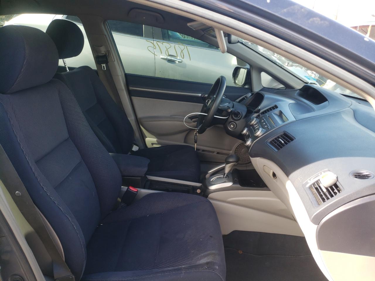 Photo 5 from auction – 2010 HONDA CIVIC HYBR with VIN JHMFA3F25AS001246