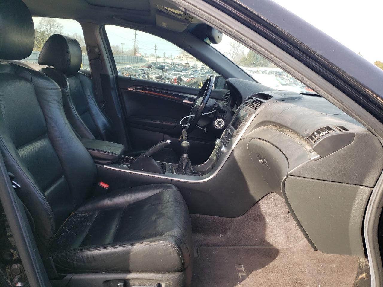 Photo 5 from auction – 2006 ACURA 3.2TL with VIN 19UUA65596A041317