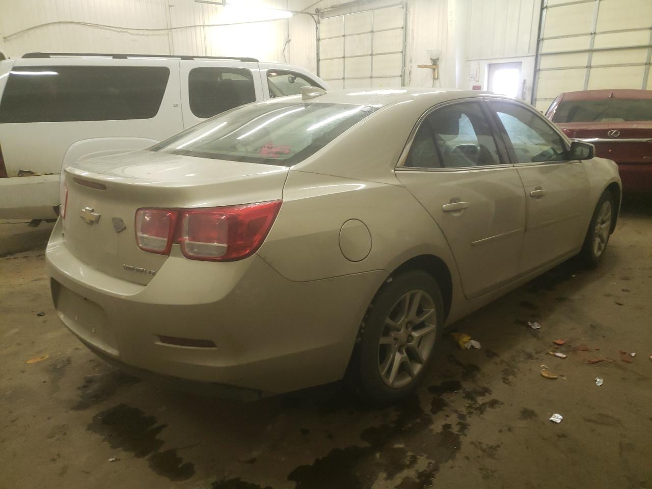 Photo 4 from auction – 2015 CHEVROLET MALIBU 1LT with VIN 1G11C5SL3FF354870