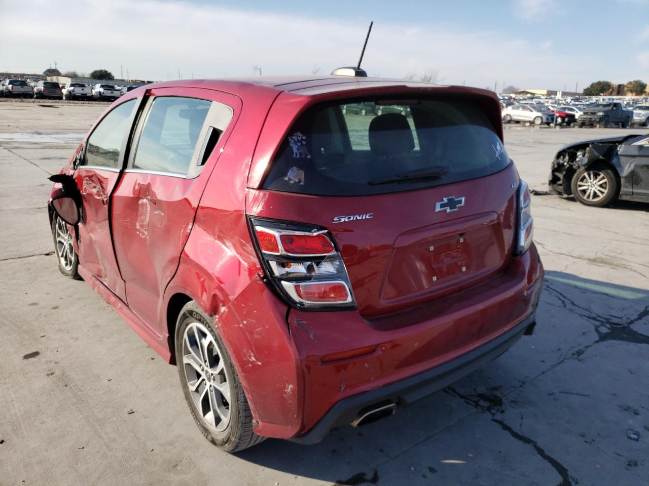 Photo 3 from auction – 2018 CHEVROLET SONIC LT with VIN 1G1JD6SH1J4128684