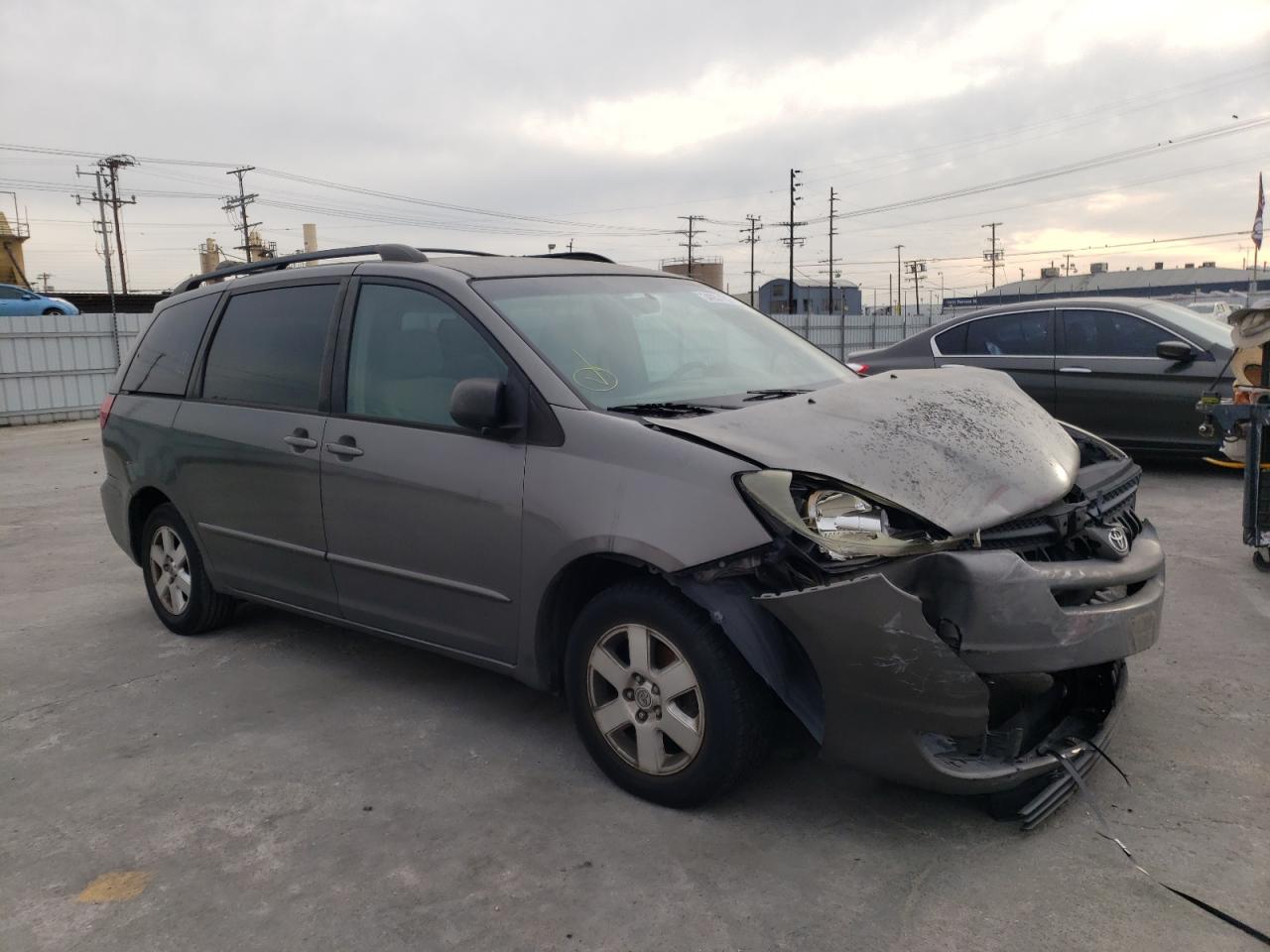 Photo 1 from auction – 2005 TOYOTA SIENNA CE with VIN 5TDZA23C45S297073