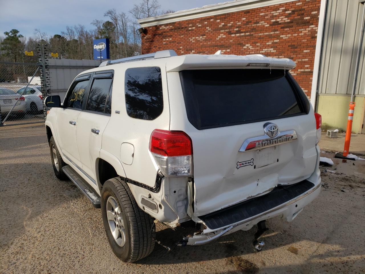 Photo 3 from auction – 2011 TOYOTA 4RUNNER SR with VIN JTEBU5JR2B5065215