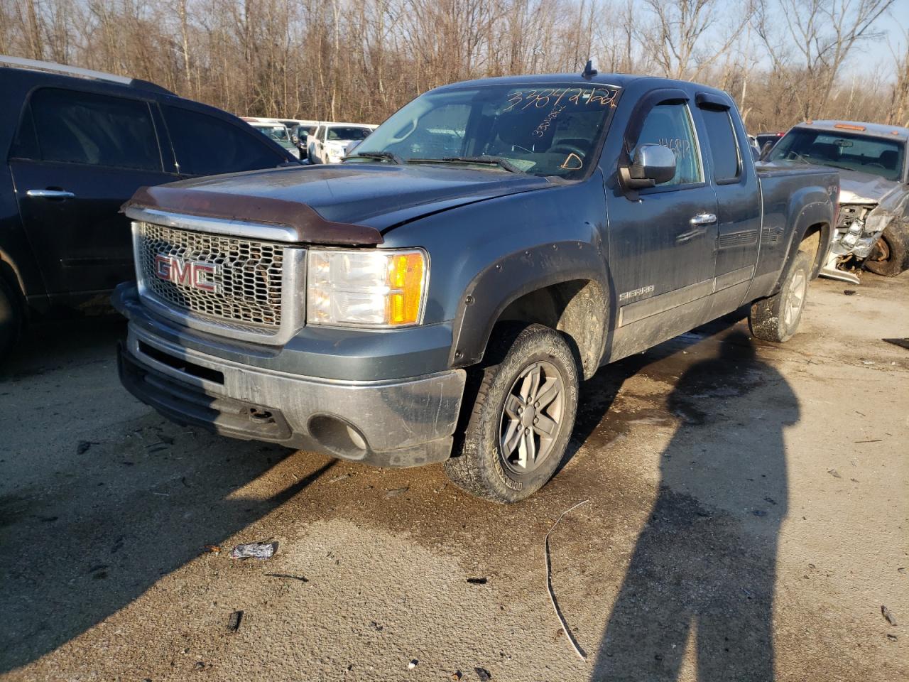 Photo 2 from auction – 2011 GMC SIERRA K15 with VIN 1GTR2VEA2BZ289039