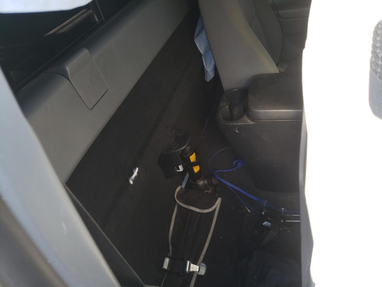 Photo 6 from auction – 2012 TOYOTA TACOMA with VIN 5TFPX4EN7CX012034